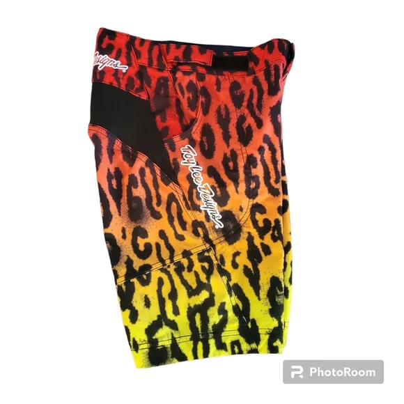 Troy Lee Designs Boy’s adjustable mountain biking shorts 24/10 - Picture 3 of 7